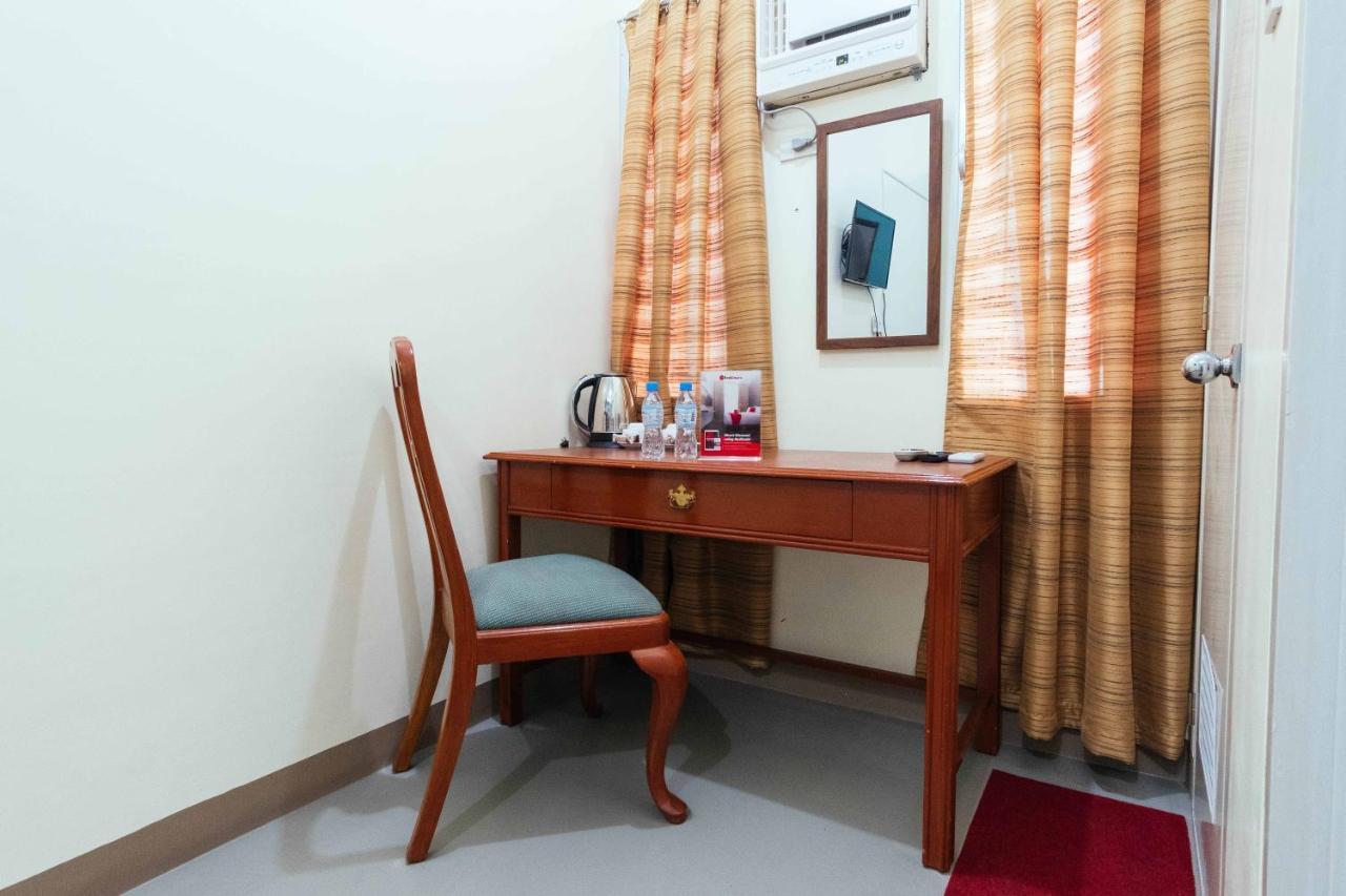 Reddoorz Plus @ It Park Cebu Ngoại thất bức ảnh