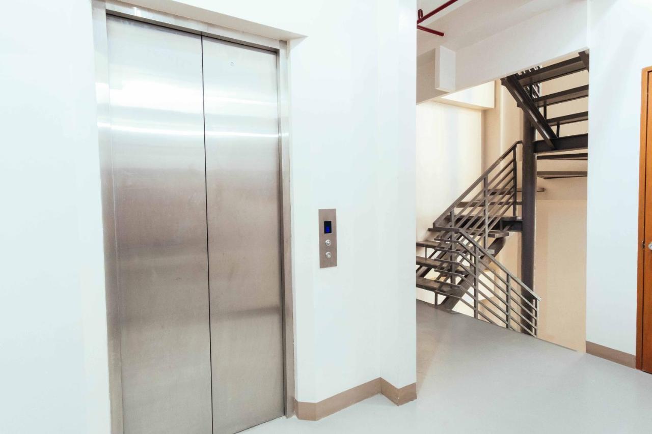 Reddoorz Plus @ It Park Cebu Ngoại thất bức ảnh