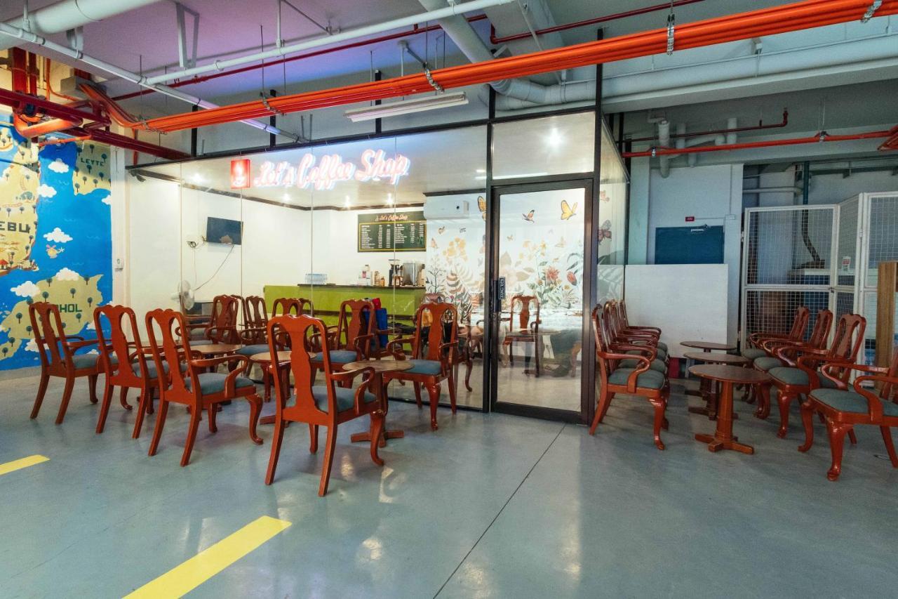 Reddoorz Plus @ It Park Cebu Ngoại thất bức ảnh